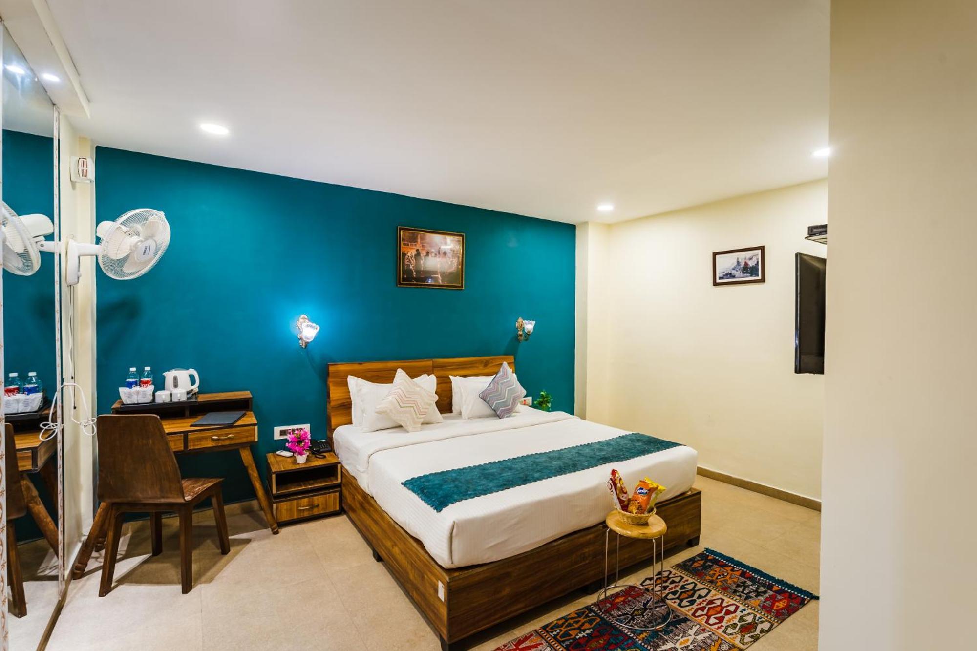 Tripli Hotels Silver Shine พาราณสี ภายนอก รูปภาพ